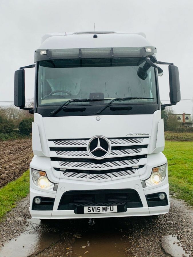 Mercedes Benz Actros Stream Space 2545